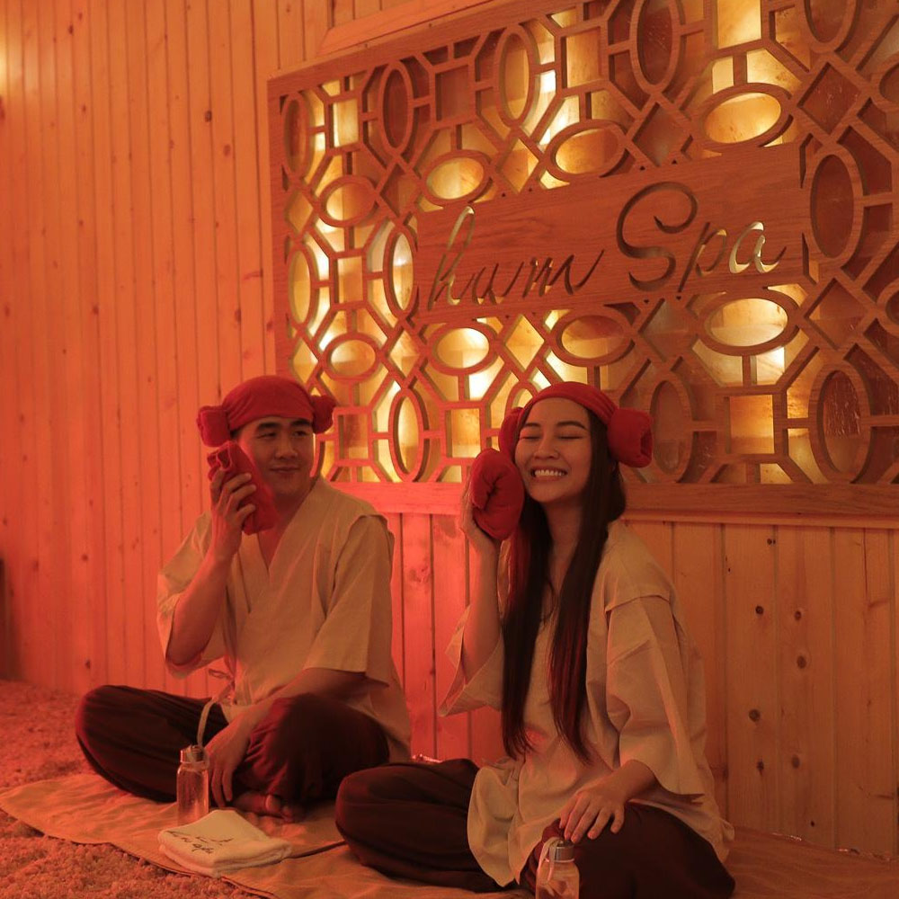 Câu Chuyện Nhà Hum