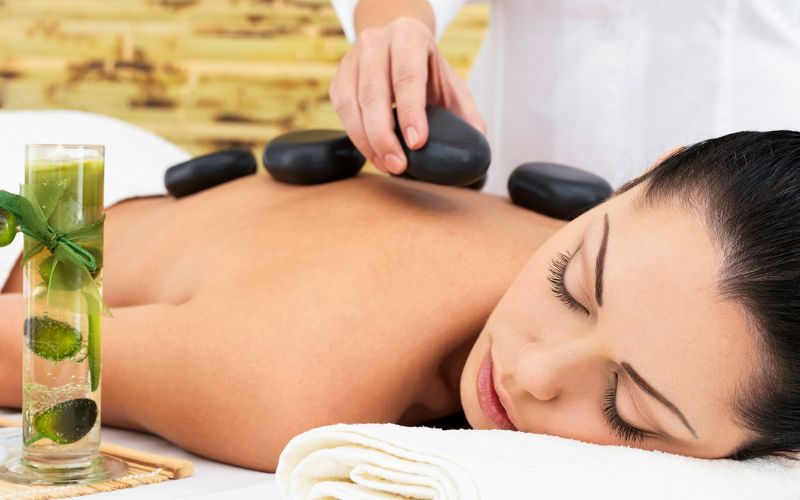 Massage đá nóng là gì?