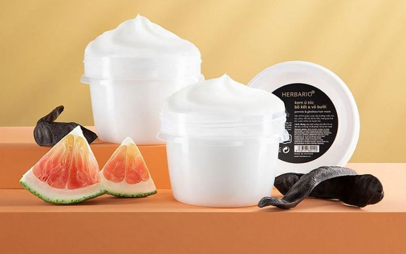 Chuẩn bị kem ủ tóc